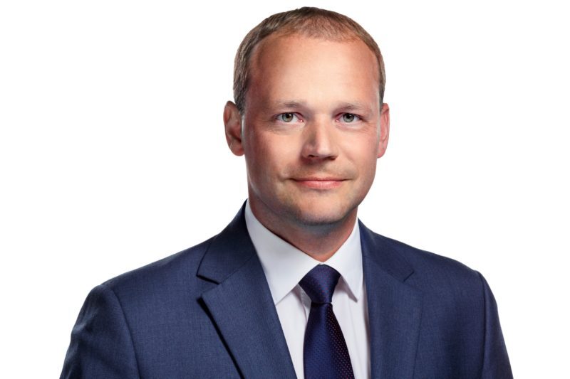Tööandjate Keskliidu juht Arto Aas külastas Tallinna Tervishoiu Kõrgkooli rektorit Ülle Ernitsat