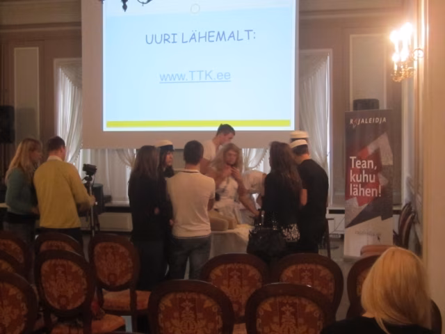11. ...leidus mitmeid huvilisi