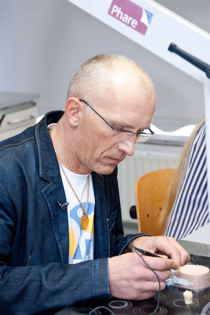 Vallo Nuust õppustel
