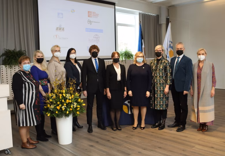 GALERII JA VIDEO | Konsensuslepe aitab tuua tervishoidu uusi õdesid ja tõsta õdede praktika kvaliteeti