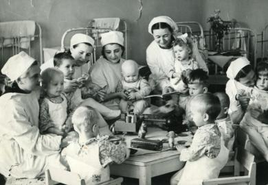 Tallinna Tervishoiu Kõrgkool ja Eesti Tervisemuuseum avasid virtuaalnäituse sovetiaja õendusest