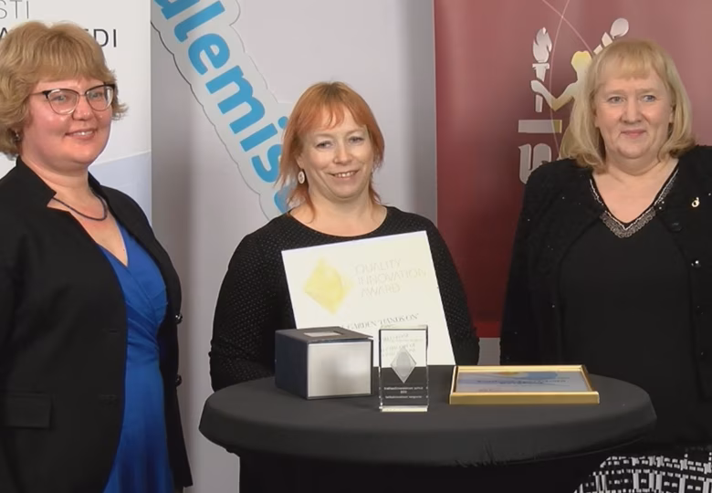 Tallinna Tervishoiu Kõrgkooli katuseaed “Käed külge” võitis rahvusvahelisel konkursil kõrge tunnustuse 