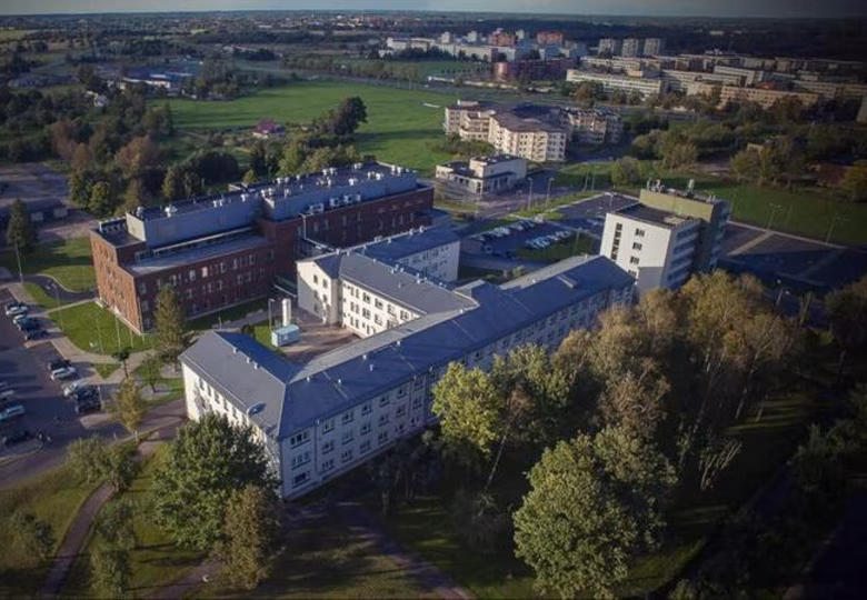 Ida-Viru Keskhaiglasse vabatahtlikuks läinud tudeng: see pole hirmutav