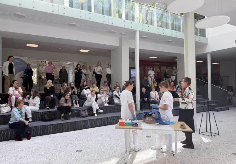 Rahvusvaheline Ämmaemandate Päev